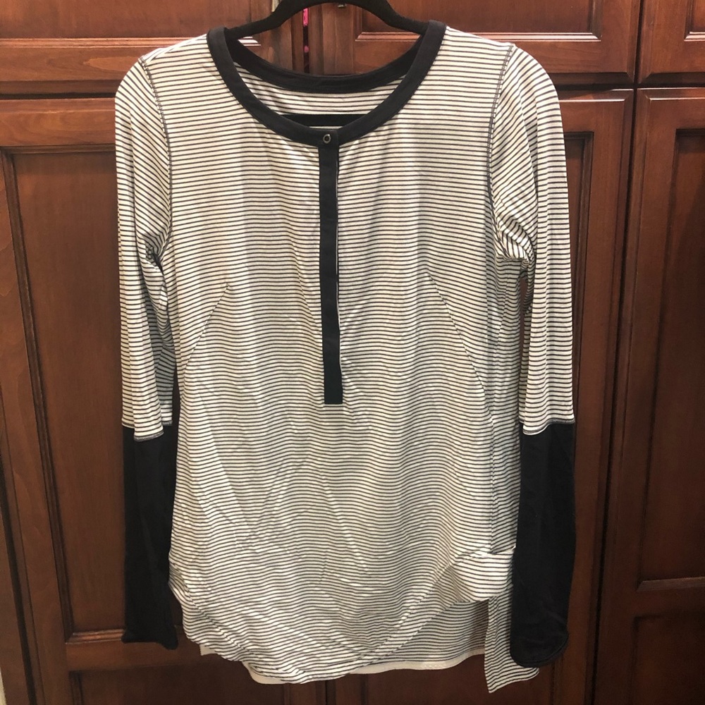 Lululemon shirt